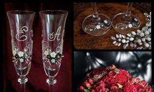 Свадебные бокалы своими руками, декор — фото примеров Украсить красиво бокалы в баре